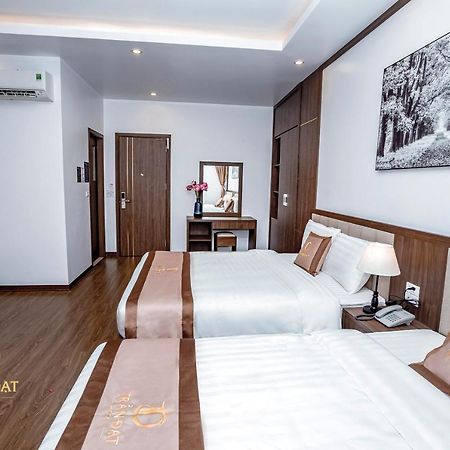 Tran Dat Hotel ハロン エクステリア 写真