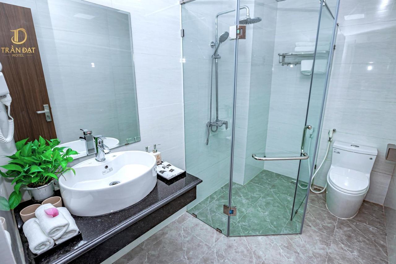 Tran Dat Hotel ハロン エクステリア 写真