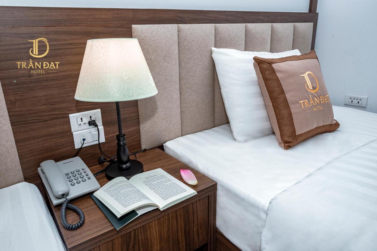 Tran Dat Hotel ハロン エクステリア 写真